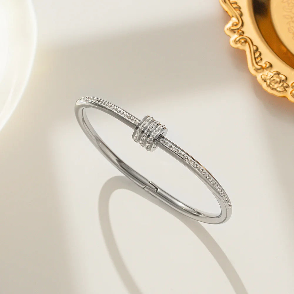 NINA BANGLE SILVER PRE-ORDER 8-12