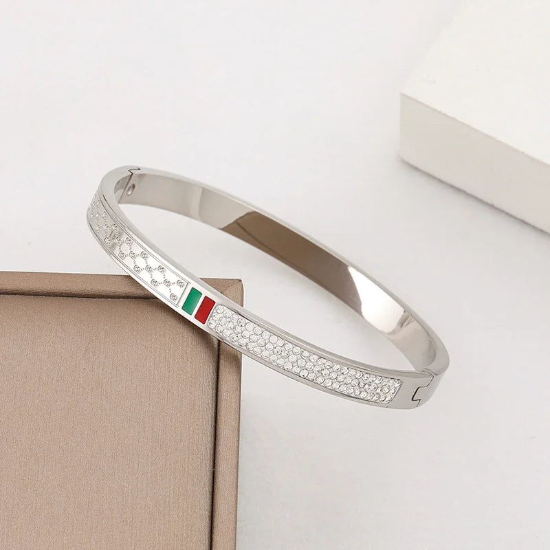 GIGI BANGLE SILVER